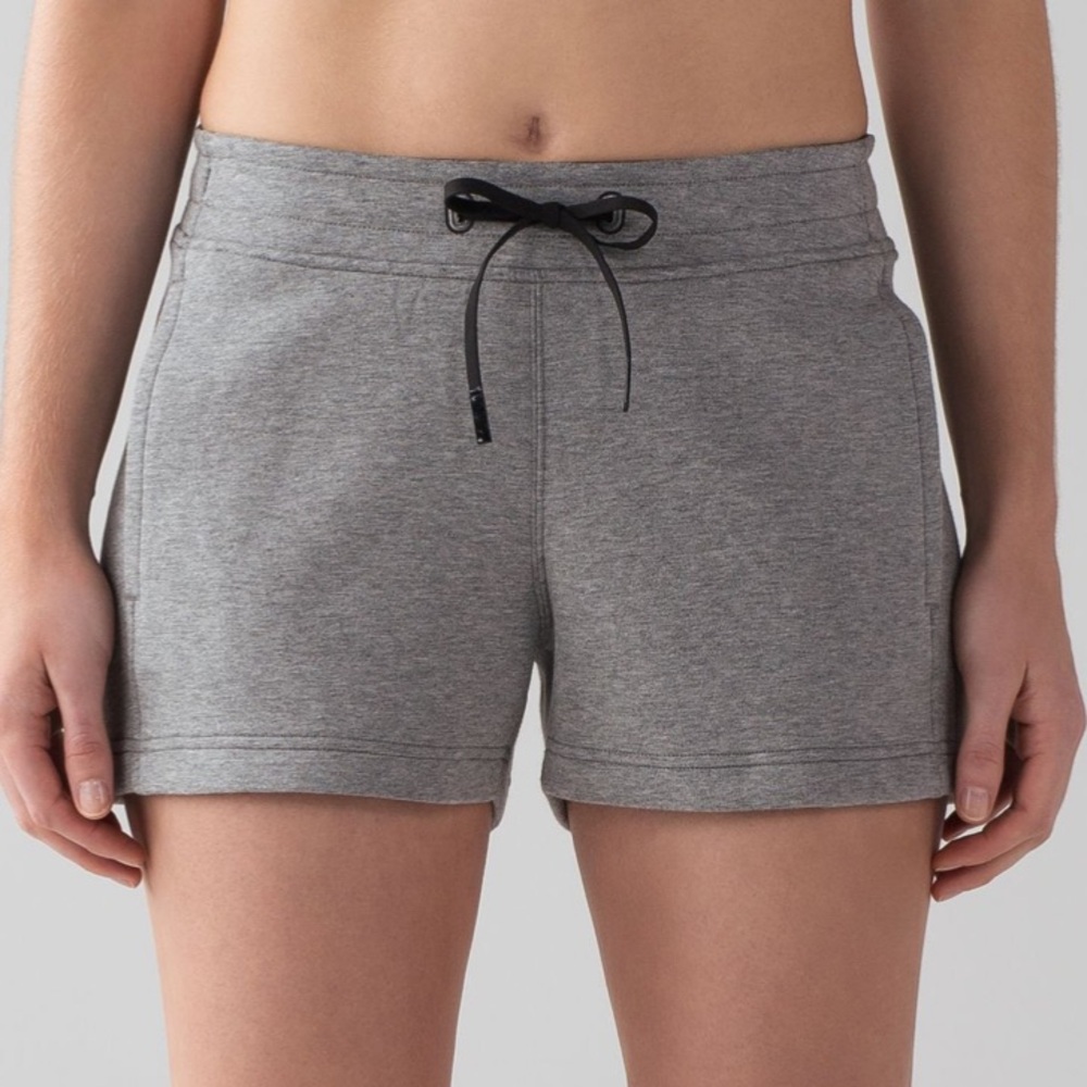 ❌ SOLD ❌ Lululemon NTS Short 3"